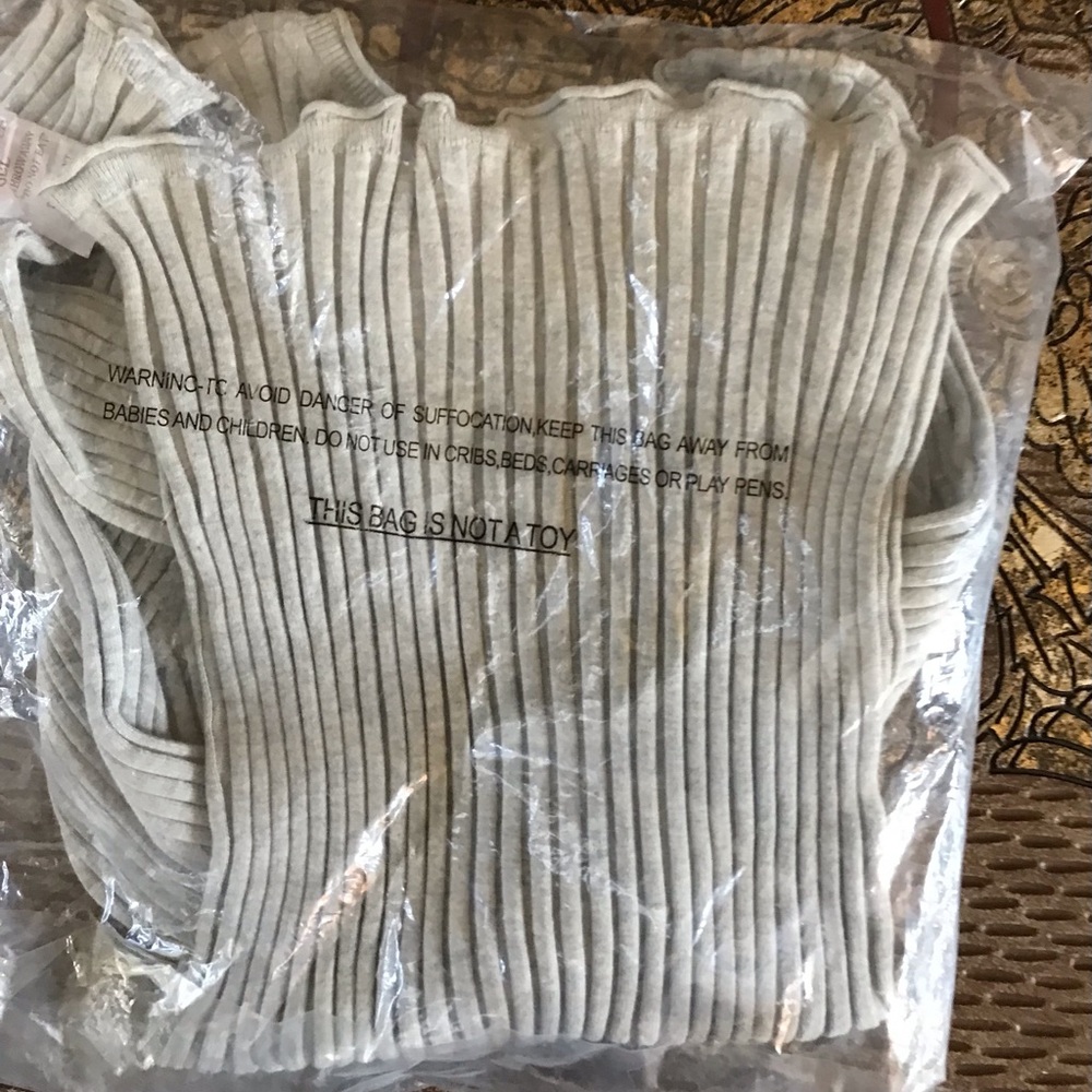 Sundance Gray Ribbed Button-Front Crew Sweater - Picture 2 of 2